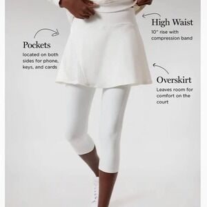 Tuckernuck TNUCK SPORT Compression Skirted Capri in White, Women's Size Medium